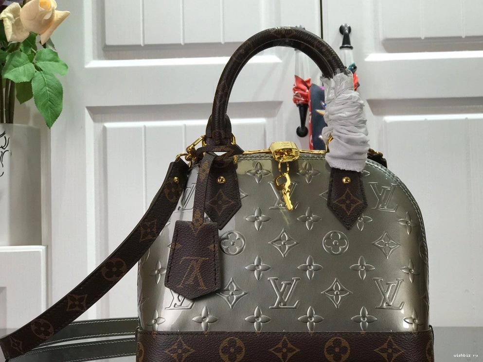 WIS BB ALMA LOUIS VUITTON 0314